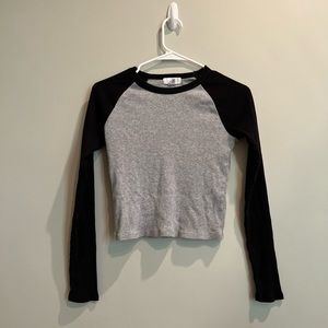 Womens’ Rib Black and Gray Raglan Tee